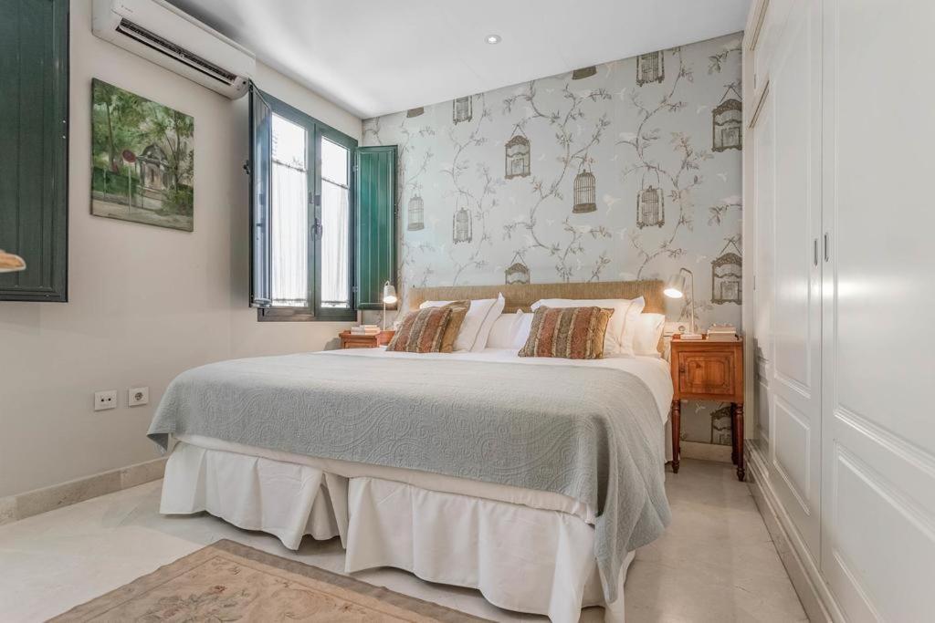 Fam Sevillian Townhouse Villa Seville Luaran gambar