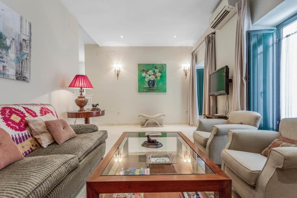Fam Sevillian Townhouse Villa Seville Luaran gambar